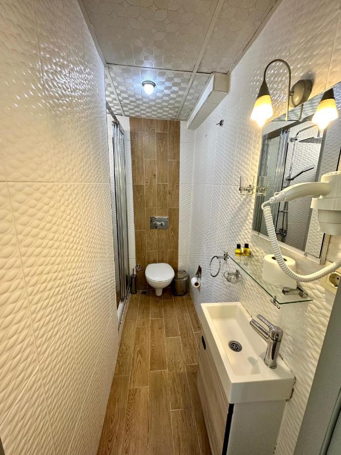 איסטמבול Crowned Plus Hotel מראה חיצוני תמונה