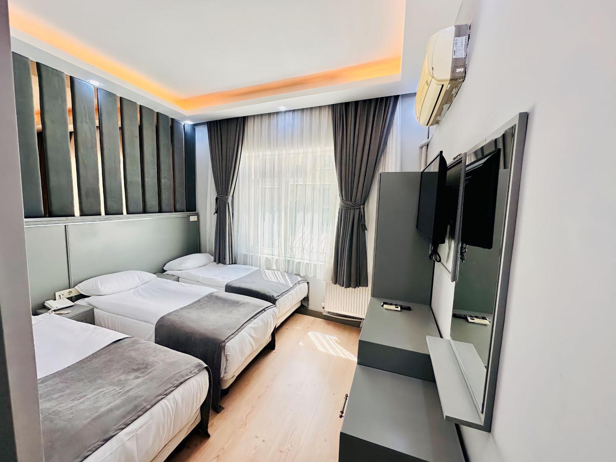 איסטמבול Crowned Plus Hotel מראה חיצוני תמונה